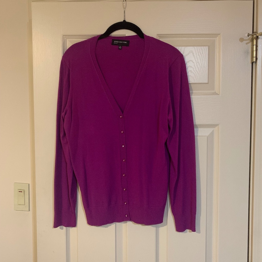 Jones New York Petite Purple V- neck Cardigan Sweater sz PL